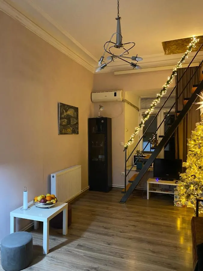 Art Apartment In Kala Tbilisi Historic District